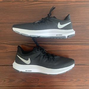BRAND NEW Womens Nike Quest size 7.5